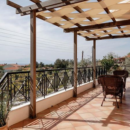 Villa Loridis Прінос Екстер'єр фото