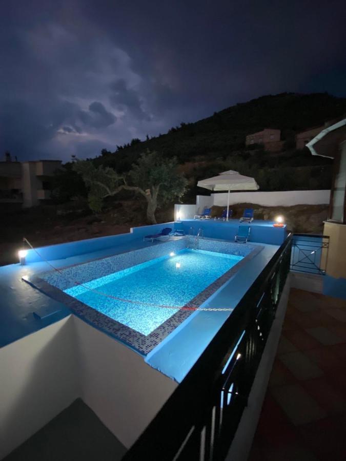 Villa Loridis Прінос Екстер'єр фото