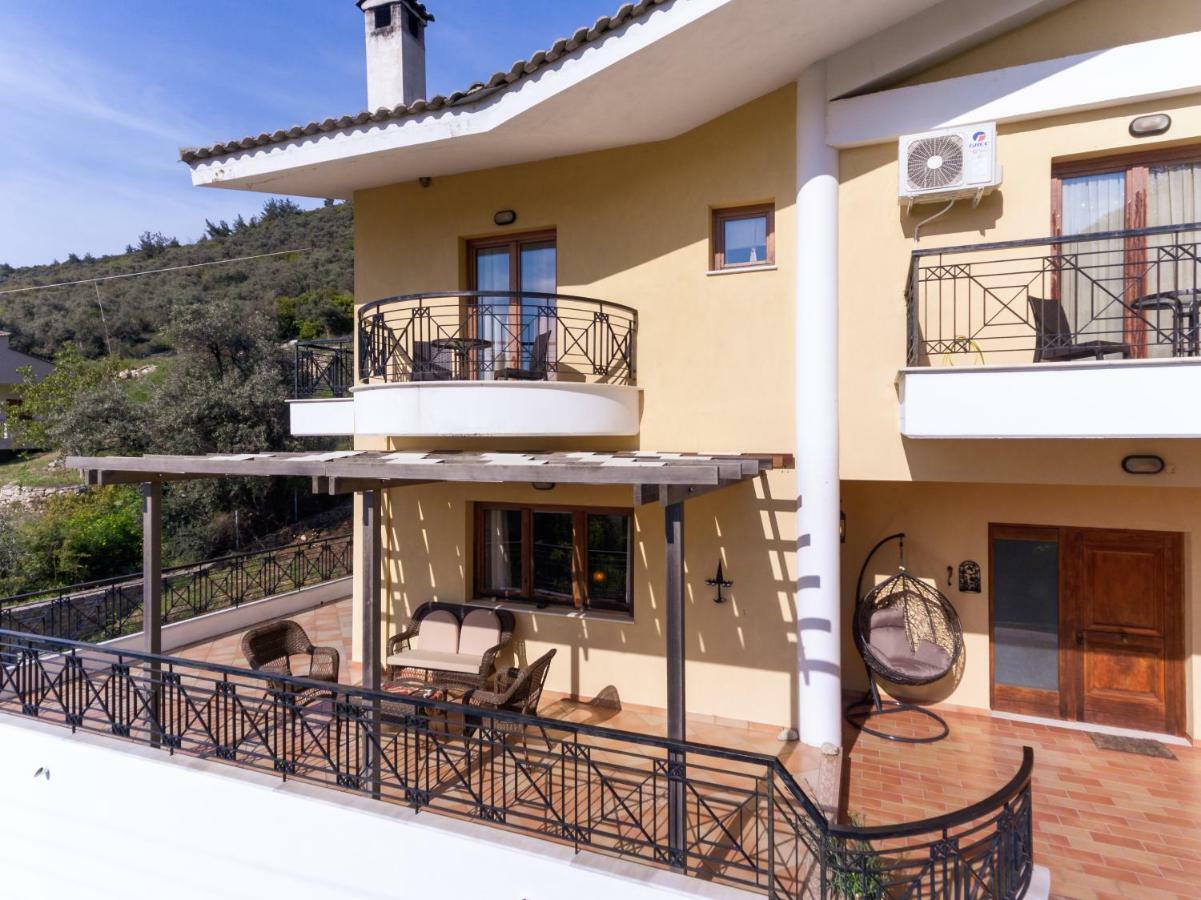 Villa Loridis Прінос Екстер'єр фото