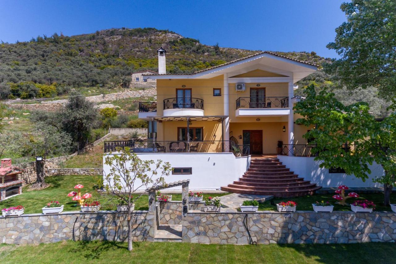 Villa Loridis Прінос Екстер'єр фото